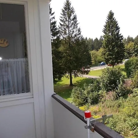 Hemlock, Mit Balkon Apartment